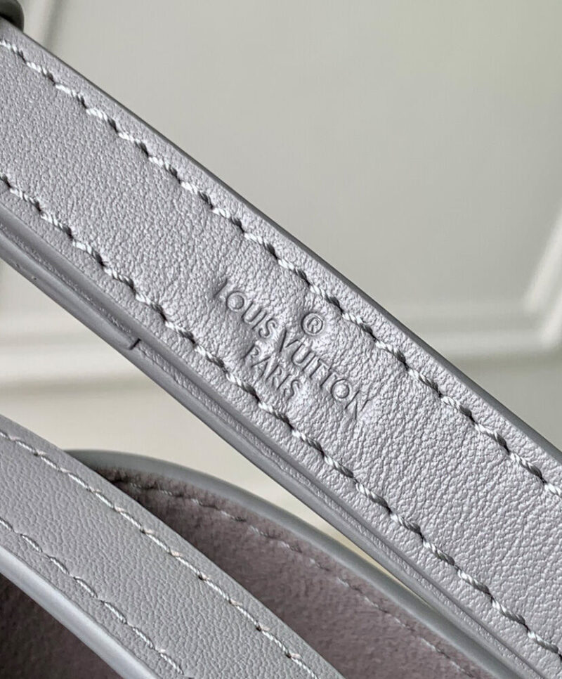 Louis Vuitton Neonoe BB M12749 Gray